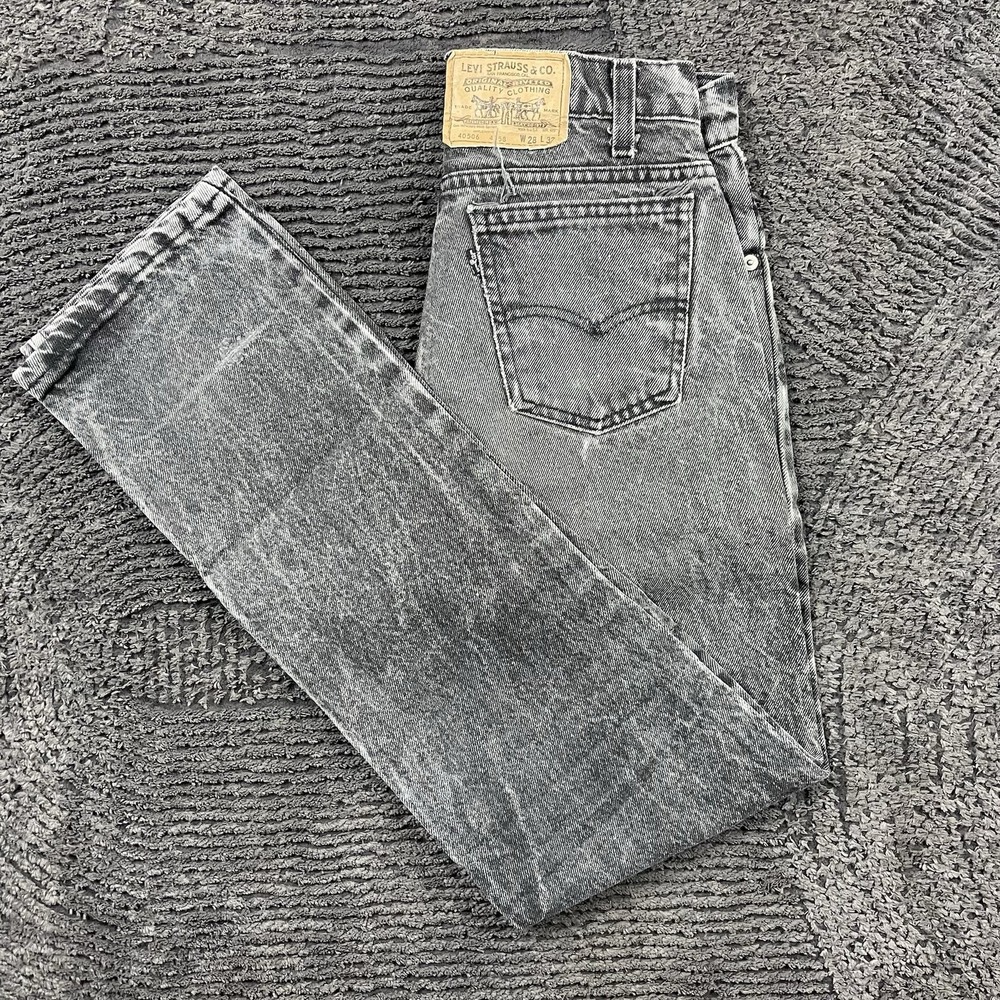 Vintage Levi's 506 Women's 26x31 Jeans USA Made Black Label Faded Denim 90s